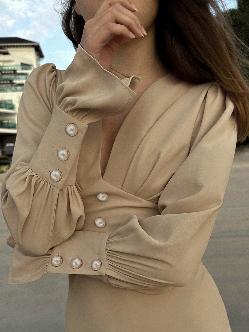 Amélie V-Neck Midi Dress